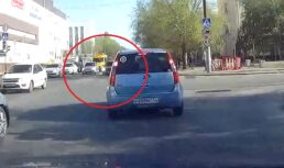 Астраханский водитель выехал на встречную полосу