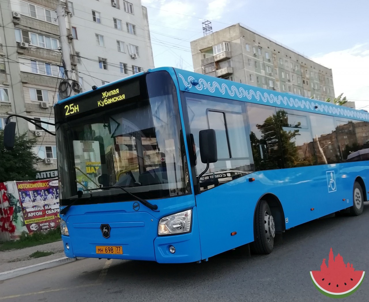 Новые автобусы в Астрахани приступили к работе
