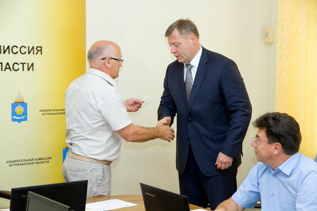 Врио главы региона Игорь Бабушкин зарегистрирован кандидатом в губернаторы Астраханской области