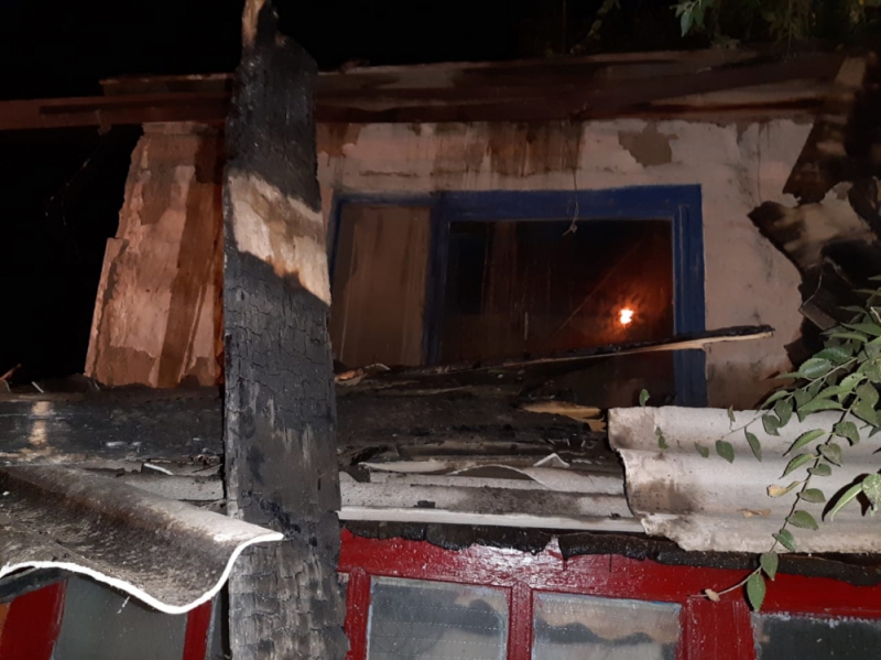 Этой ночью на улице Маркина сгорел дом