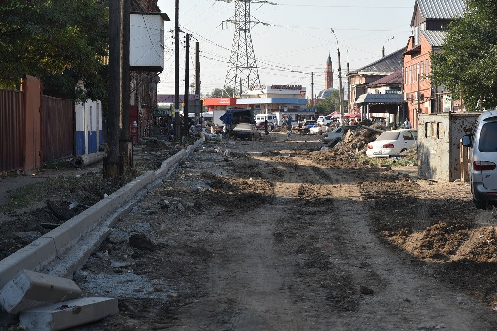 В Астрахани ремонтируется одна из старейших улиц