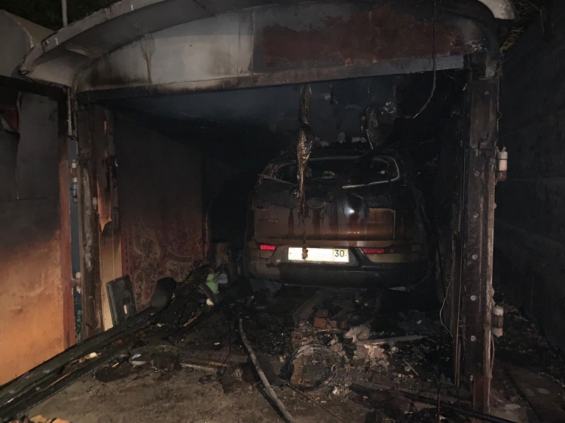 В Советском районе сгорел гараж с автомобилем