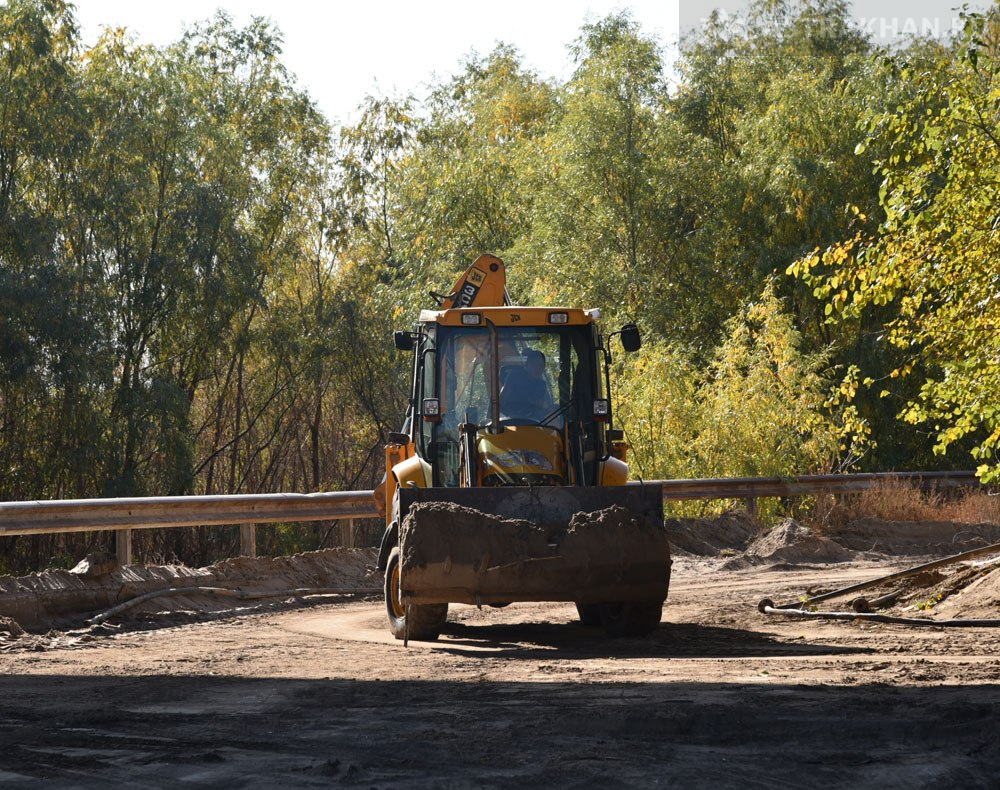 В Астрахани начались работы по ремонту опоры Нового моста