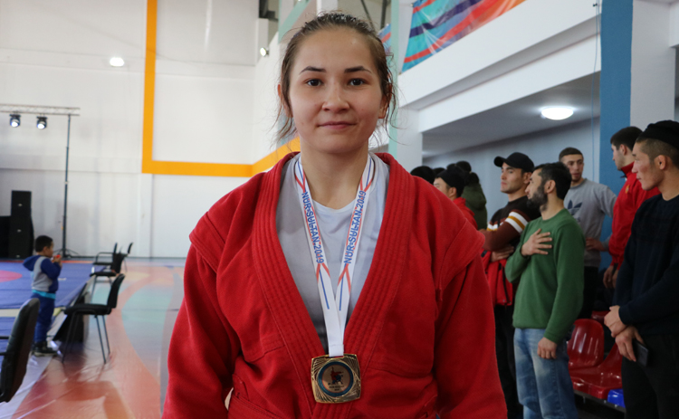 Астраханская самбистка взяла золото международного турнира