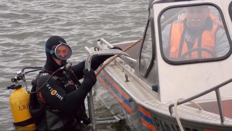 В Астрахани перевернулась лодка, погибли двое