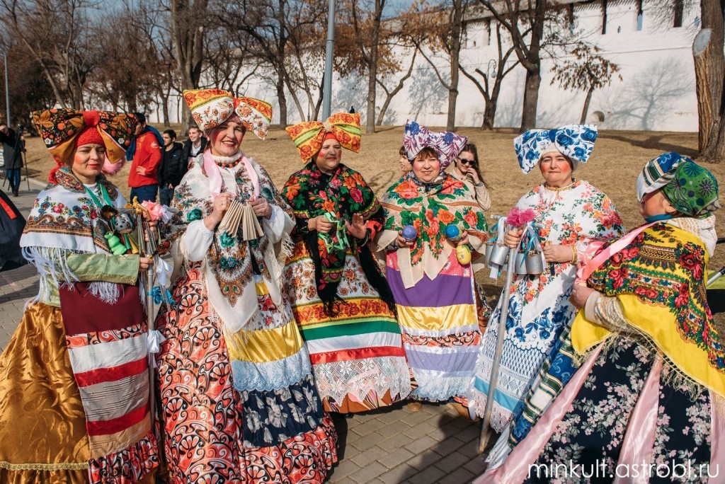 На площади Ленина отметят Масленницу