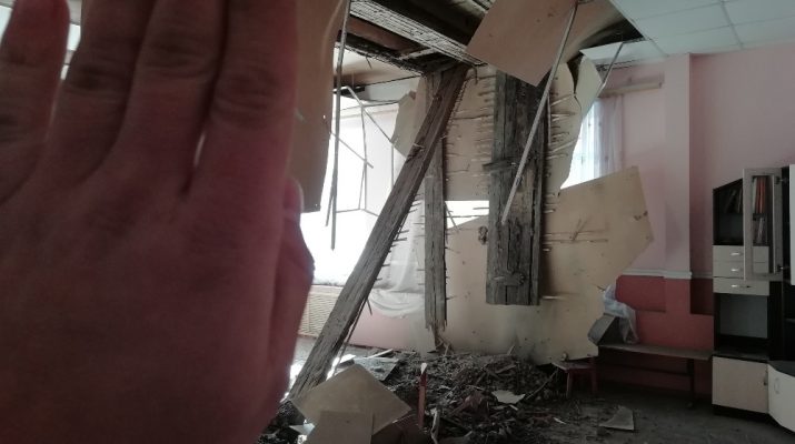 В Астрахани в детском саду обвалился потолок