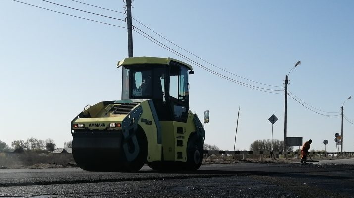 В Астраханской области ведётся масштабный ремонт дорог