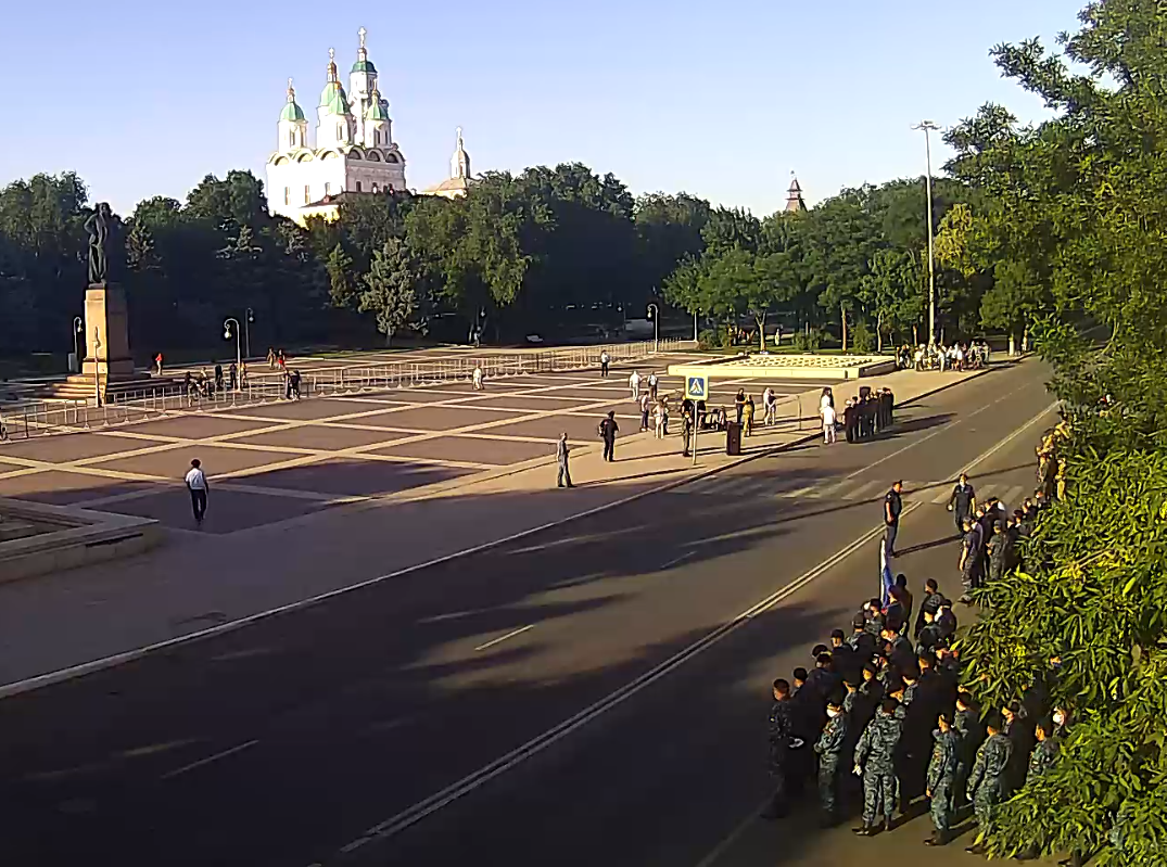 В Астрахани в эти минуты проходит репетиция парада Победы