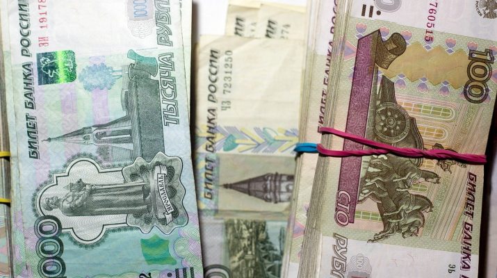 В Астрахани начальник почтового отдела украла больше половины миллиона рублей