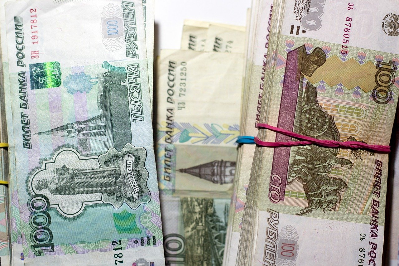 В Астрахани начальник почтового отдела украла больше половины миллиона рублей