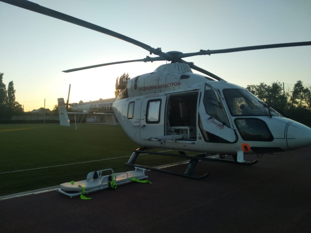 Пострадавшего в ДТП в Ахтубинском районе доставили в больницу с помощью санитарного вертолёта