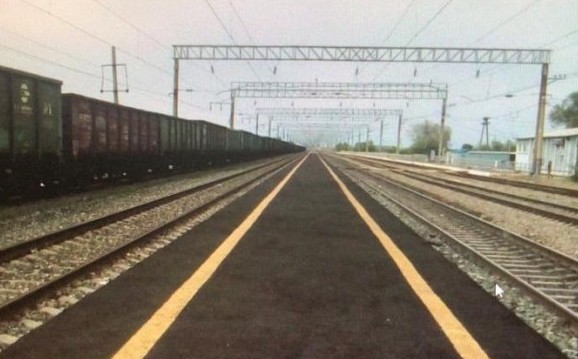 В Астраханской области отремонтировали посадочную платформу на ж/д станции Бузанский