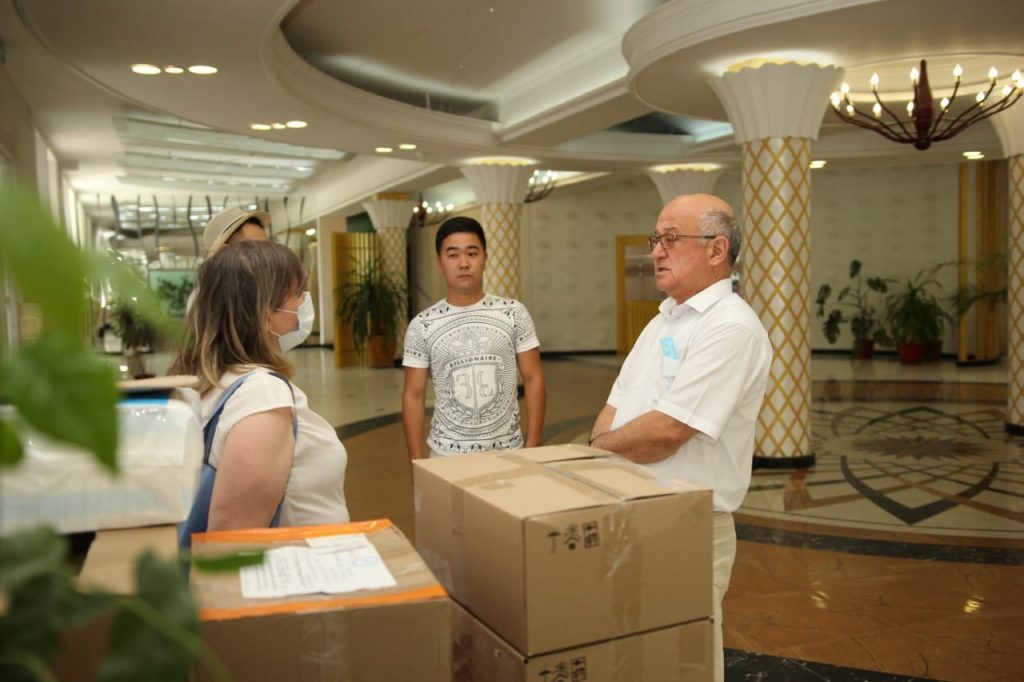 АГТУ собрал гуманитарный груз для республики Казахстан