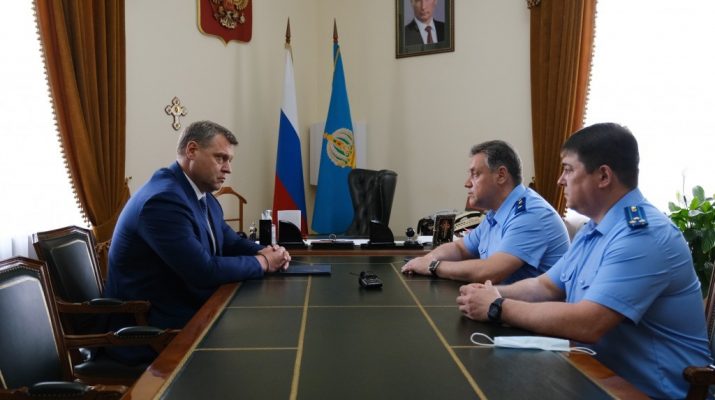 Игорь Бабушкин встретился с новым прокурором Астраханской области