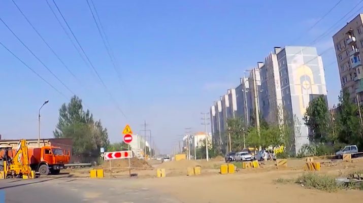 В Астрахани строят дорогу от улицы Куликова до микрорайона Казачий