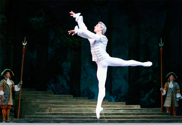 Дмитрий Гуданов - новый балетмейстер Астраханского театра оперы и балета