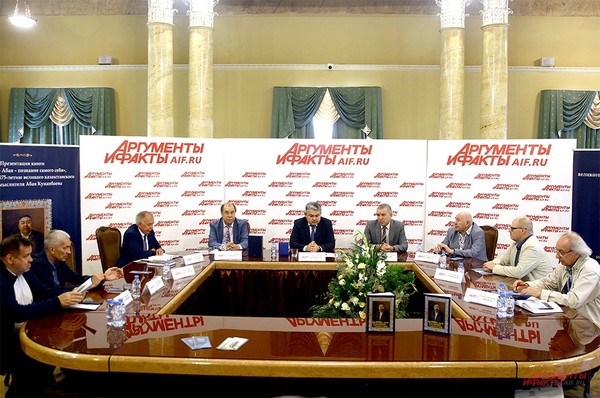 На круглом столе в Москве отметили работу астраханского центра литературного перевода