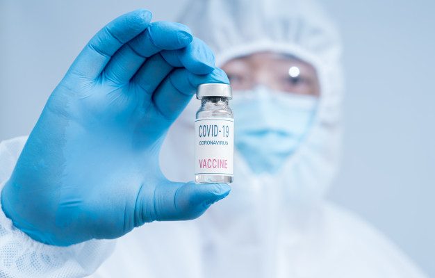 У отечественной вакцины от COVID-19 будут противопоказания