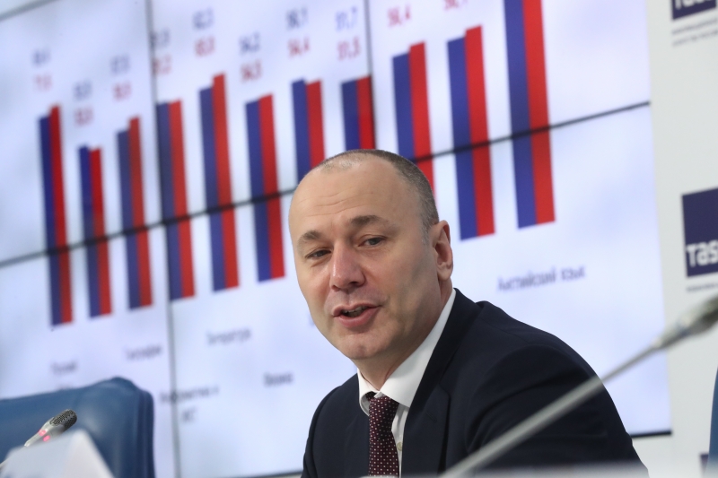 Врио руководителя Роспотребнадзора подвёл итоги ЕГЭ 2020