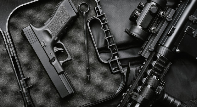 Астраханцы могут сдать оружие в полицию за вознаграждение