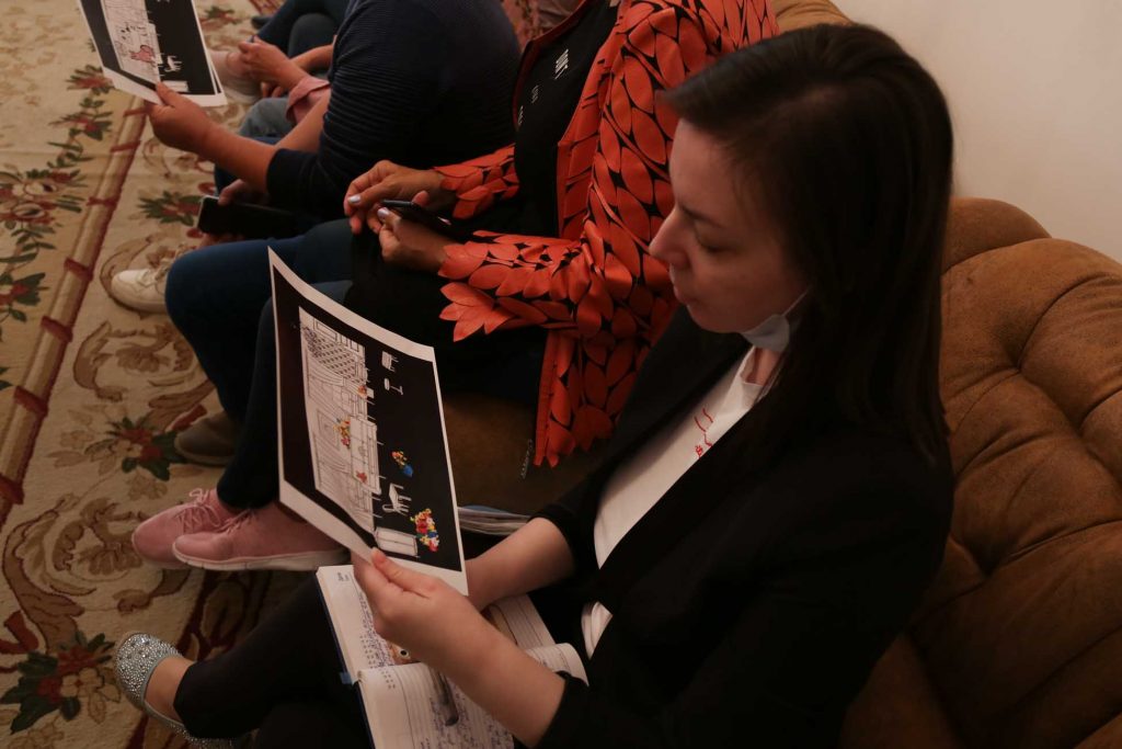Московская художница готовит спектакль для юных астраханцев