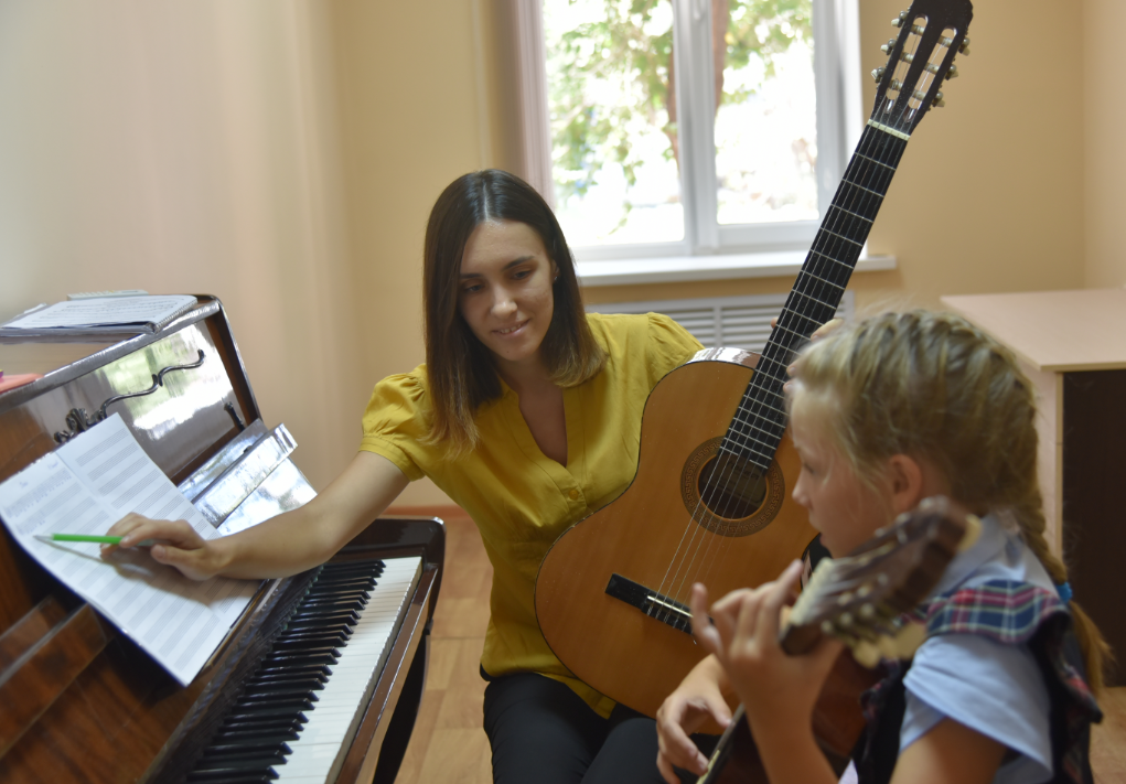 В Астрахани открылось второе отделение школы искусств