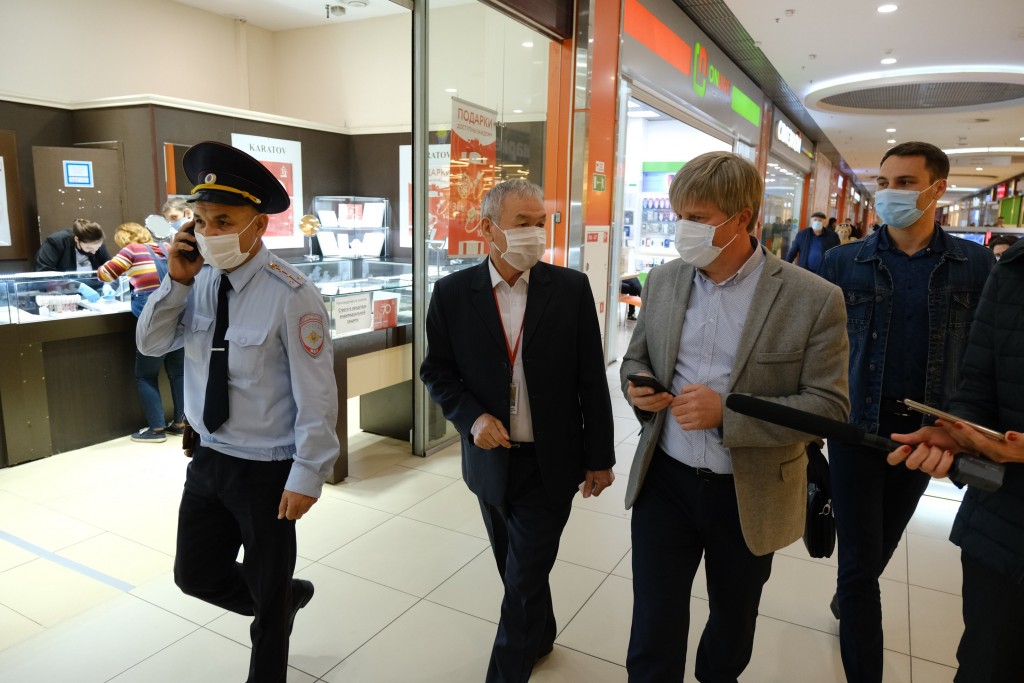 В Астрахани проходят рейды по контролю соблюдения масочного режима