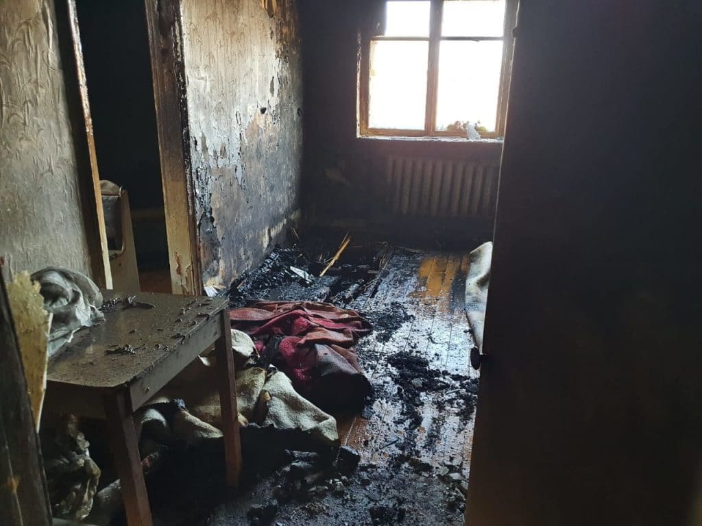 Пожары в Астрахани: 2 автомобиля и квартира