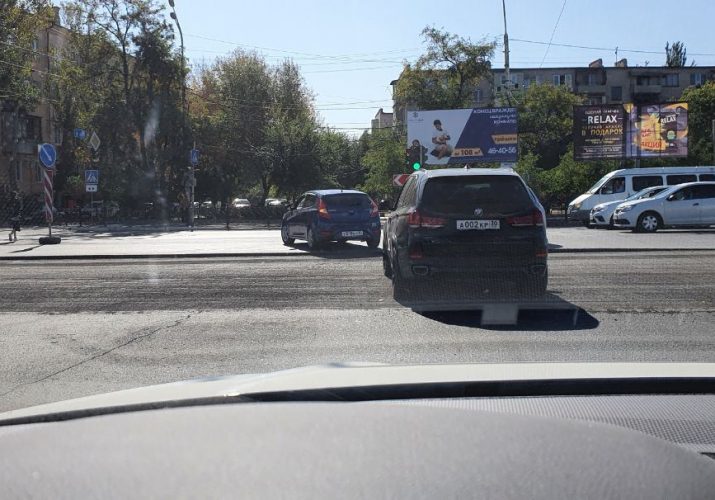 Астраханцев ждут выходные в пробке: ремонт дороги на Академика Королёва