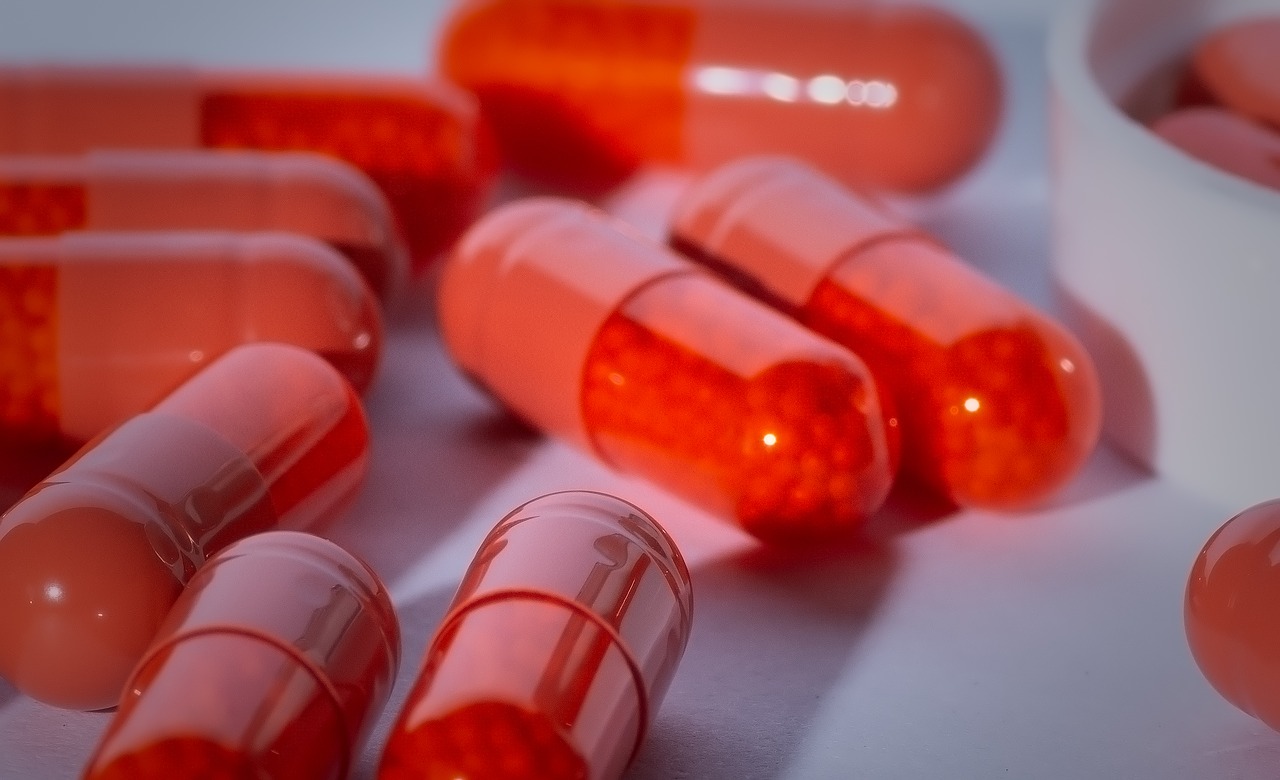 МВД предупреждает об опасности покупки лекарств онлайн