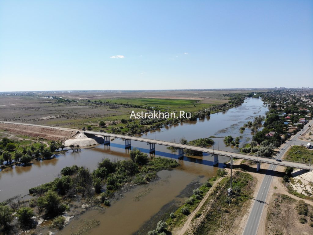 Депутат ответил, что происходит с третим мостов в Зацаревье
