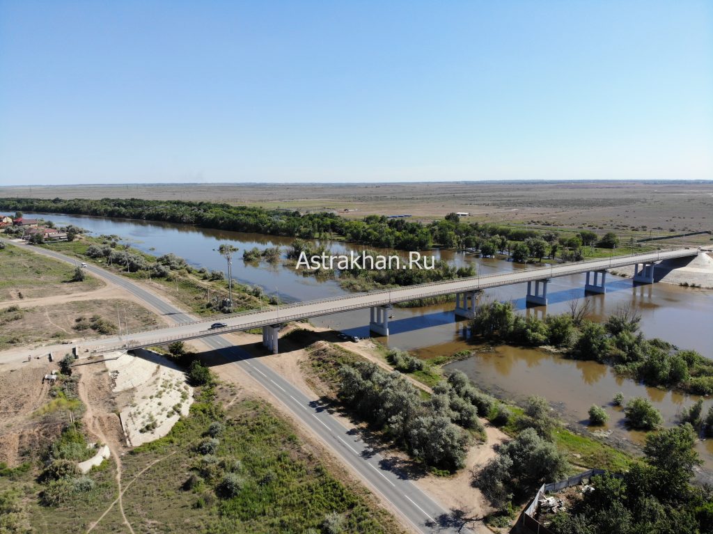 Депутат ответил, что происходит с третим мостов в Зацаревье