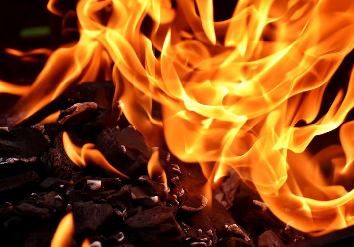 Ресторан "Сабвей" горит в Кировском районе