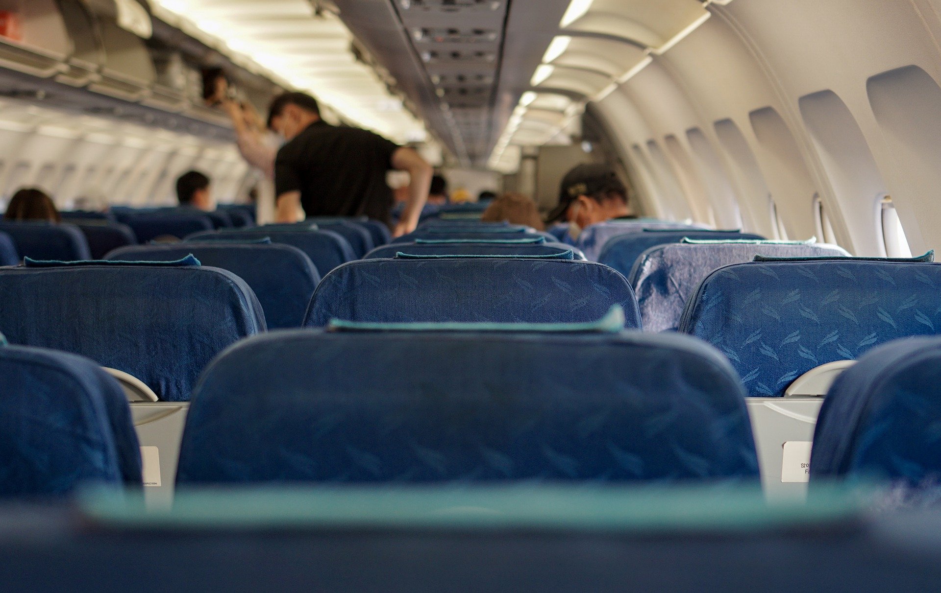 Летевший в Астрахань самолёт вернулся в Краснодар из-за неисправности