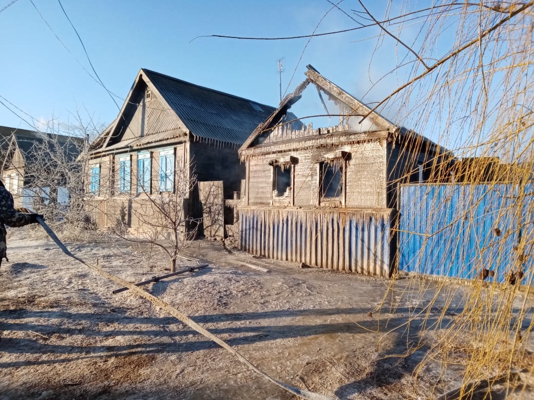 В селе Михайловка Астраханской области на пожаре погиб мужчина