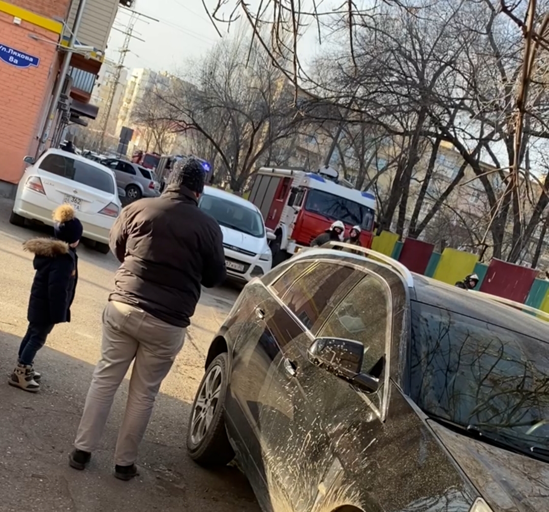 В Астрахани детей эвакуировали из детсада на улице Ляхова