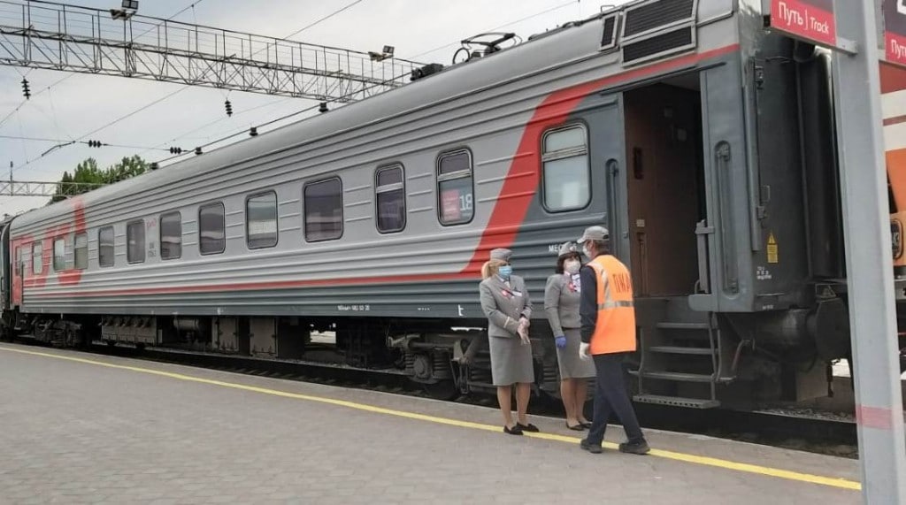 поезд Астрахань Москва