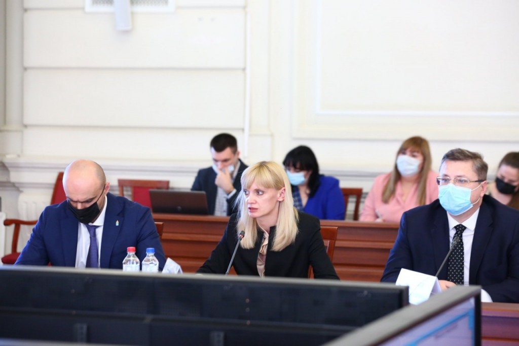 В Астрахани провели анализ показателей для оценки эффективности деятельности губернатора Игоря Бабушкина