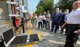 В Астрахани презентовали новый рельсовый автобус "Орлан"