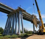 В Астраханской области начали достраивать мост через ерик Белый Ильмень ремонт моста через ерик Белый Ильмень