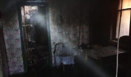 Ночью в Астраханской области горели две квартиры
