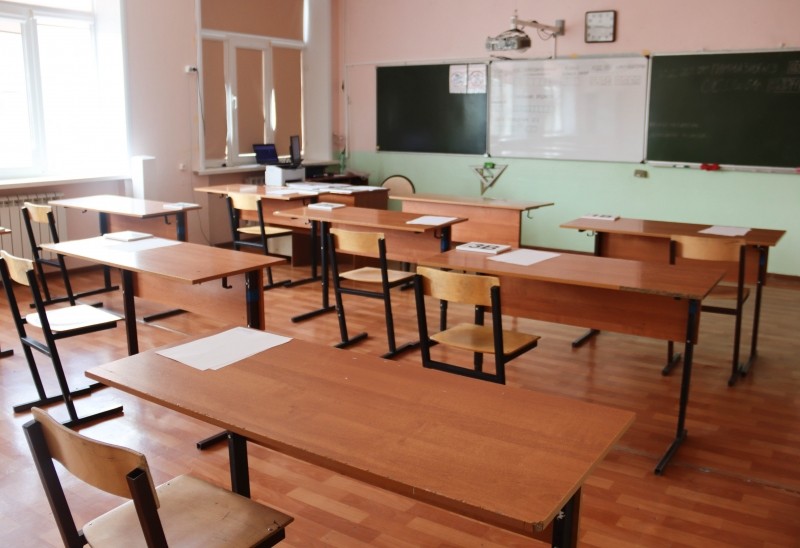 Полиция прокомментировала сообщения о минировании астраханских школ и детсадов