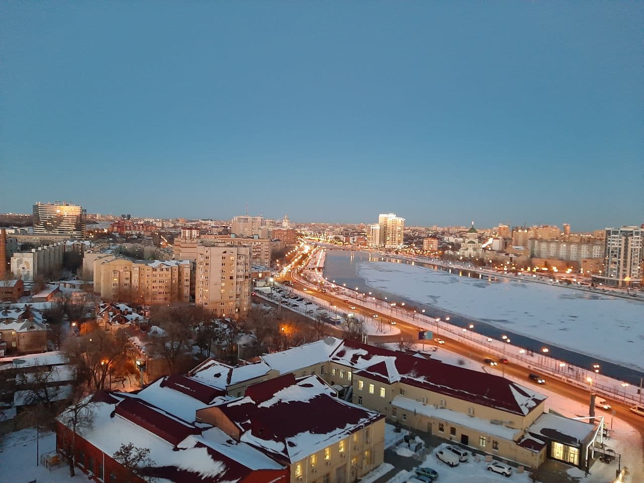 Астрахань в декабре. Астрахань зима. Астрахань зимой. Астрахань город зима. Астрахань зима фото.