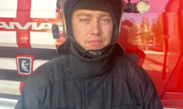 Астраханский пожарный предотвратил трагедию