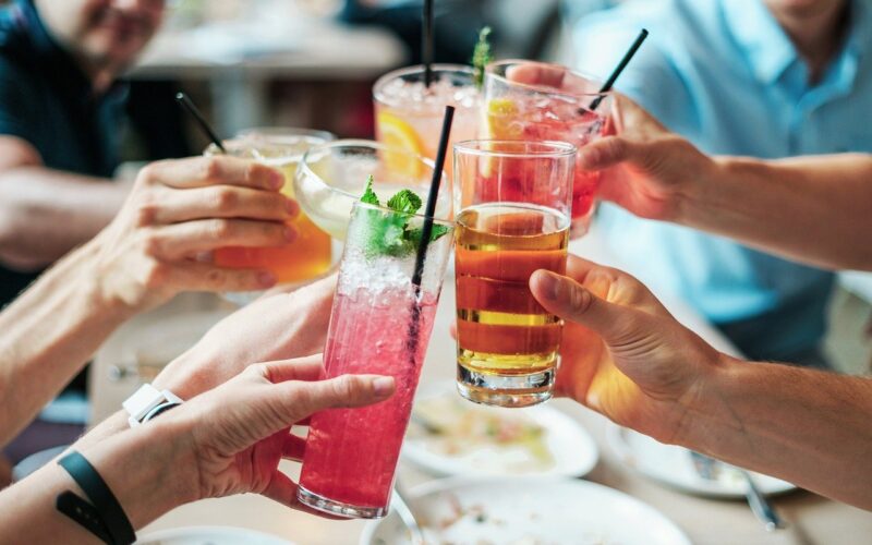Отличия алкоголизма от пьянства