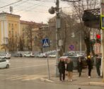 В Астрахани запретили парковаться ещё на одном участке улицы Ленина