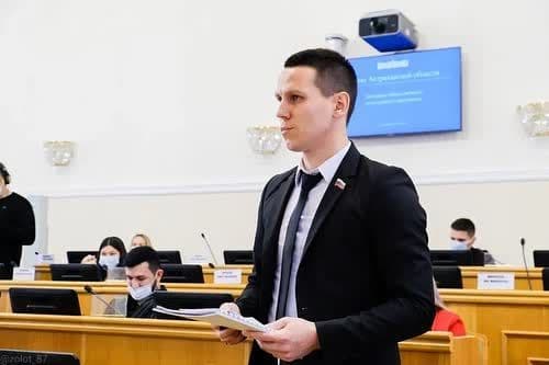 Андрей Золотов депутат