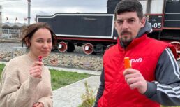 Посетителям парка Железнодорожников в Астрахани напомнили о вреде курения