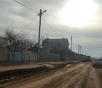 В астраханском селе Солянка вновь пытаются решить вопрос с дорогой к кладбищу дорога в селе